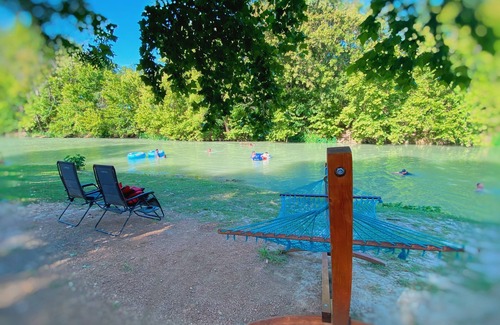 Prairie Lea Cabina | 3 Blue River Camp - Glamping Cabin