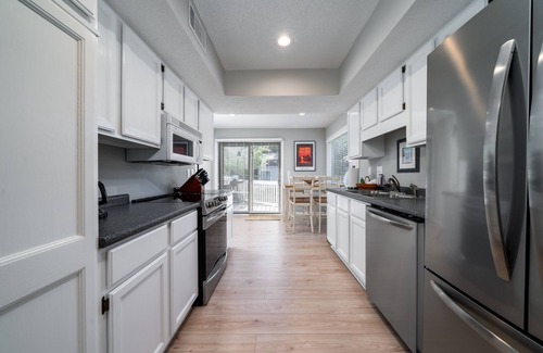 Spinnaker Beachhouses Casa | 3 BR, 2 BA Spinnaker Beach House! Close to Beach Club! Golf Course Views! Dog (2) Friendly!