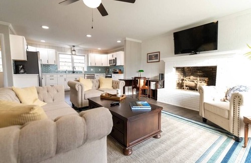 Edenton Casa | 3 BR/ 2 Bath king, Fire Pit