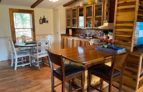 Means Casa | 3 BR, 2B, Near Red River Gorge, no pet fee