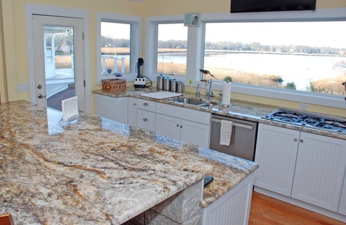 Old Saybrook Casa | 3 dormitorios, 3. 5 BA casa de lujo para 7 personas GreatViews, Wildlife. Alquiler Académico Posible