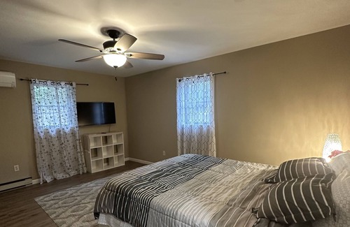 Middletown Casa | 3 BR/3Bth home in the woods Inground pool & New Hot Tub. Close to Hershey Park!