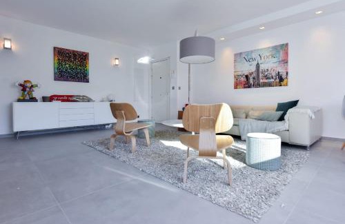 Pointe Croisette Apartamento | 3-Br Apartment 3 minutes to the Croisette