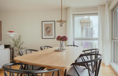 Torshavn Apartamento | 3 BR Apartment with Balcony, Sea View and Parking