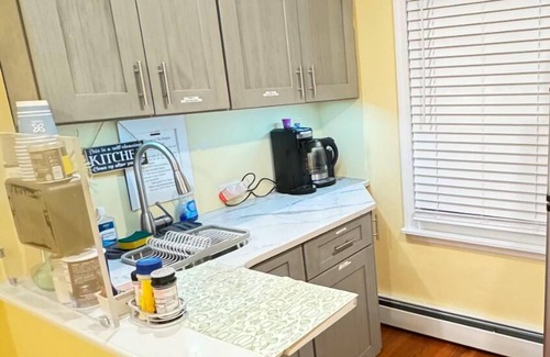 Bay Shore Apartamento | 3 Br Apt Private, COZY 1 King Bed, 2 Queen Bed, PetPal