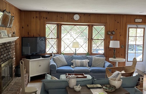 Clearwater Beach Casa | 3 BR Clearwater Beach, East Hampton. Paseo a la playa! Renta por noche, semanales, mensuales