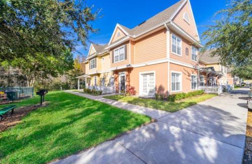 Venetian Bay Villages Casa | 3-BR Condo BBQ Heated Pool Near DisneyMalls