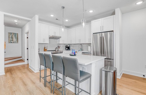 Wesley Heights Casa | 3-BR Home in fabulous Charlotte with AC, WiFi