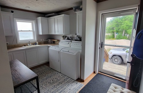 Alpena Casa | 3 BR Lake Front Getaway! Dog Friendly, Lakeside Deck, Dock, Incredible Sunrises