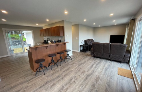 Port Edward Casa | 3 BR Serene Forest Sanctuary