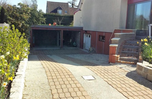 Tourville-sur-Arques Casa | 3 chambres privées dans un jardin d'hiver, garage voiture, vélos, motos