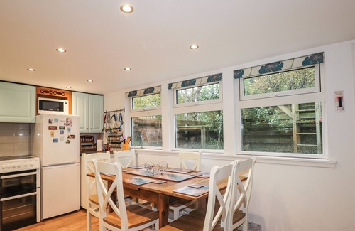 Glenmorangie Cabaña | 3 DUNROBIN STREET, pet friendly, with a garden in Tain