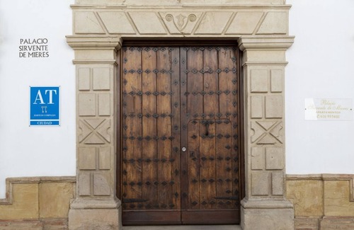 Andújar Casa | 3 ESTUDIOS DELUXE PARA 2 O 4 PERSONAS - PARKING GRATUITO