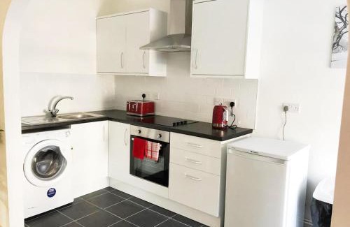 Riverside Apartamento | 3 Fitzhamon Embankment APARTMENTS opposite Principality Stadium - LONG STAY OFFER