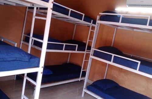 Vasant Kunj Casa | 3 FOX HOSTEL