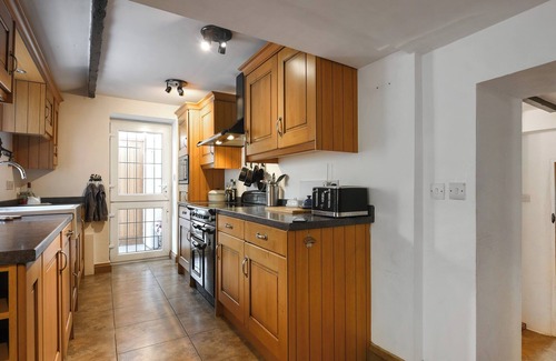 Gwernymynydd Cabaña | Alojamiento de 3 habitaciones en Mold and the Clwydian Range