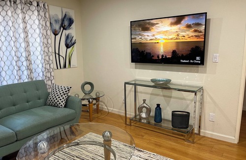 Downtown Apartamento | 3. Gorgeous 2-bedroom, 2 bath, City Center