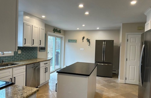 North Eastham Casa | 3 casas en una, piscina nueva, a pie de playa, ideal para familias múltiples