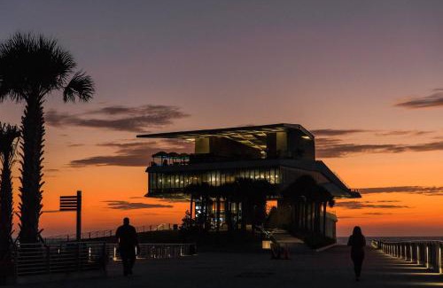 Madeira Beach Casa | 3 - Island Paradise Cottages - Villa Paradiso