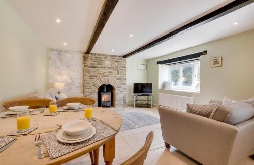 Low Bradley Casa | 3 Ivy Terrace