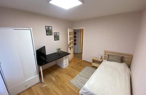 Mazeikiai Apartamento | 3 kambarių butas pirmame aukšte