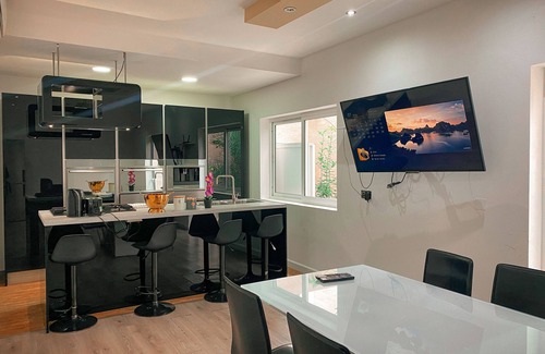 Tal-Ibrag Casa | 3 levels modern house with jacuzzi spa