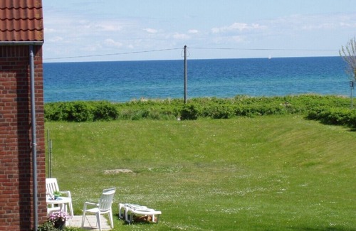 Kronsgaard Apartamento | 3 *** LOGENPLATZ; APARTAMENTO TERRAZA CON VISTAS AL MAR SOL, PISCINA / SAUNA, CESTA DE PLAYA