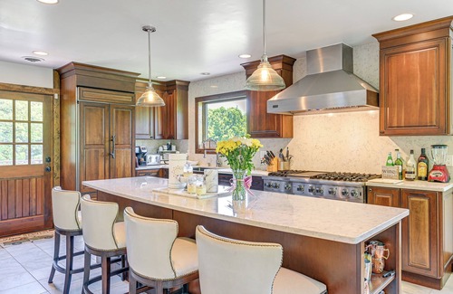 Edgewood Casa | 3 Mi to Colgate Lake: Mtn-View Home, Deck + Grill!