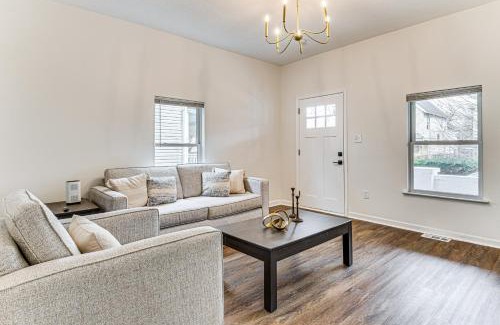 Near Northside Casa | 3 Mi to Downtown Pet-Friendly Indianapolis Home