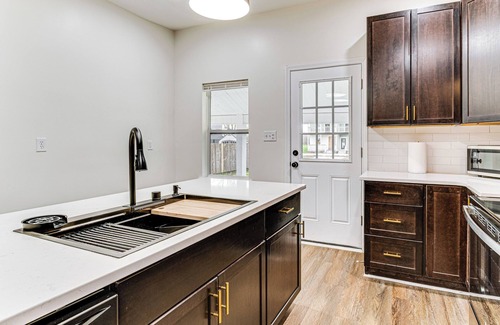 Near Northside Casa | 3 Mi to Downtown: Pet-Friendly Indianapolis Home