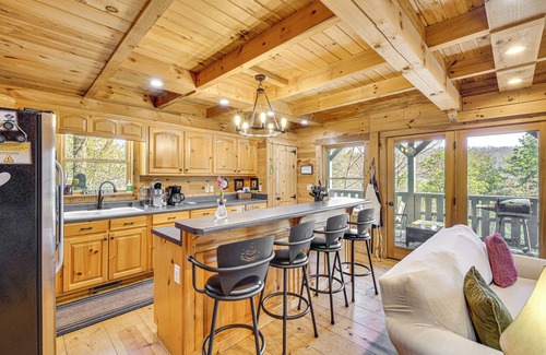 Screamer Mountain Cabina | 3 Mi to Dtwn Clayton: Cabin w/ Trail Access!