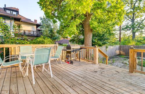 Detroit Casa | 3 Mi to Dtwn Detroit Spacious Home with Yard!