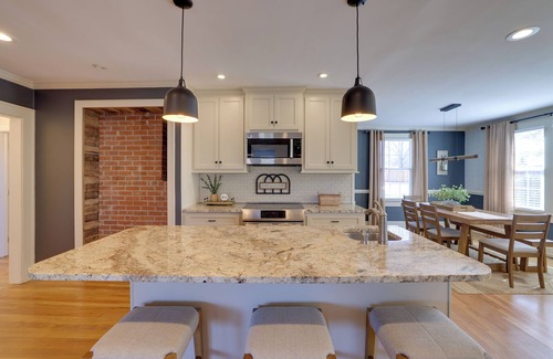 Greer Casa | 3 Mi to Dtwn Greer: Mountain-View Home!