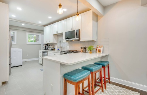 West End Casa | 3 Mi to Dtwn: Home w/ Fenced Yard in Atlanta!