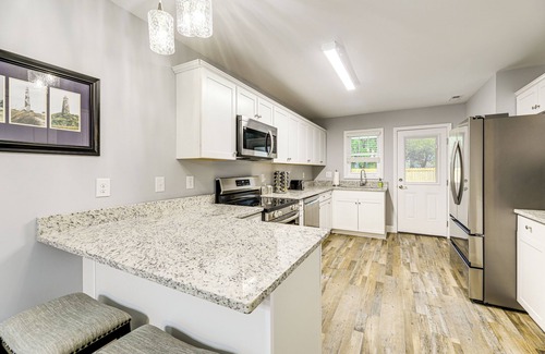New Bern Casa | 3 Mi to Dtwn: Home w/ Patio & Grill in New Bern