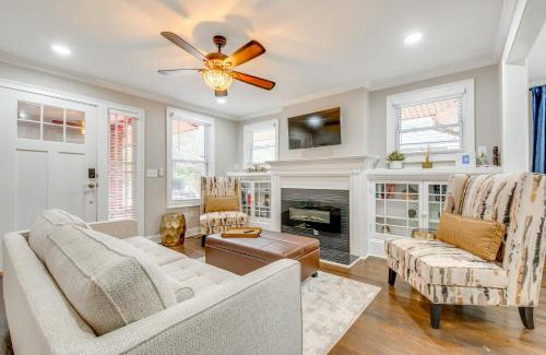 West End Casa | 3 Mi to Dtwn Home with Fenced Yard in Atlanta!
