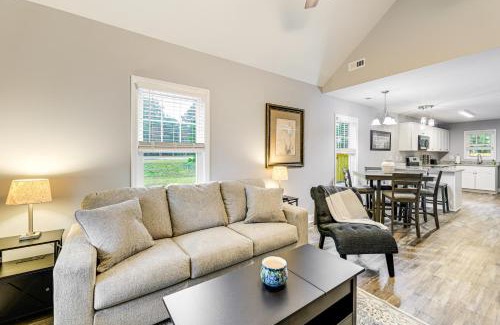 New Bern Casa | 3 Mi to Dtwn Home with Patio and Grill in New Bern