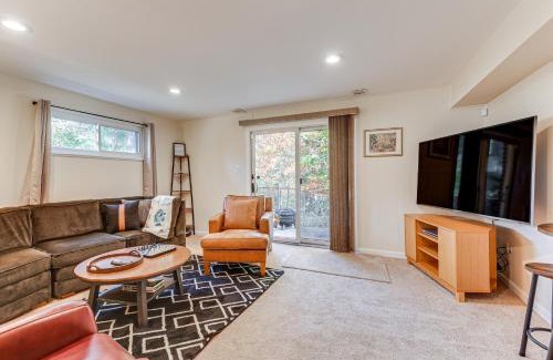 Silver Spring Apartamento | 3 Mi to Dtwn Silver Spring Convenient Apartment