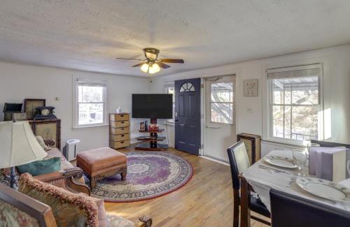 Union Casa | 3 Mi to Englewood Dam Pet-Friendly Home with Yard!