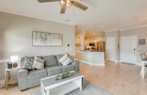 Charleston Apartamento | 3 Mi to Folly Beach Condo with Pool Access!