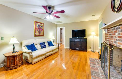 Beaufort Casa | 3 Mi to Historic Dtwn Family Retreat in Beaufort!