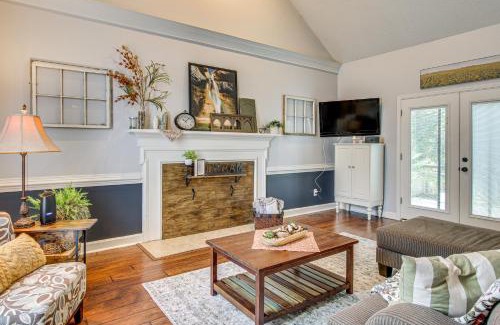 Lexington Casa | 3 Mi to Marina Quiet Getaway with Deck in Lexington