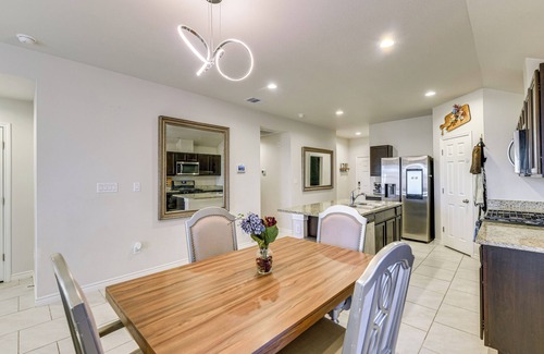 Flour Bluff Casa | 3 Mi to Marina: Pet-Friendly Gem in Corpus Christi