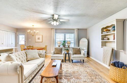 North Richland Hills Casa | 3 Mi to NRH2O Water Park Home with Furnished Patio
