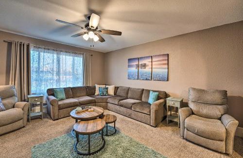 Lake Havasu City Casa | 3 Mi to Water Lake Havasu Gem with Fire Pit and Grill