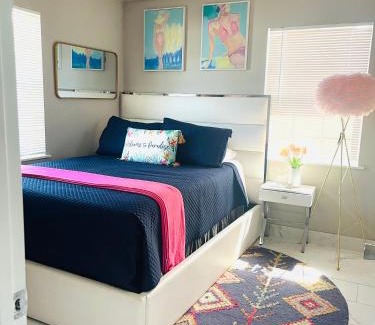 Sarasota Apartamento | 3 miles to Siesta Key #1 Beach in America