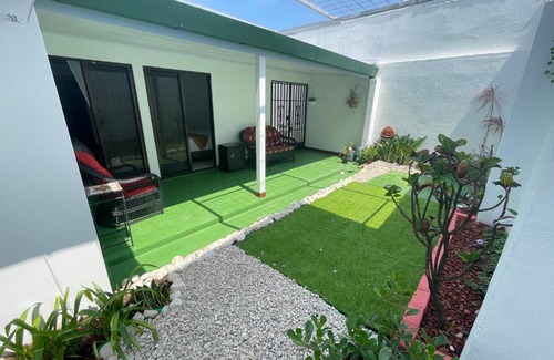 Alajuela Casa | 3 Min from SJO airport Kaeli