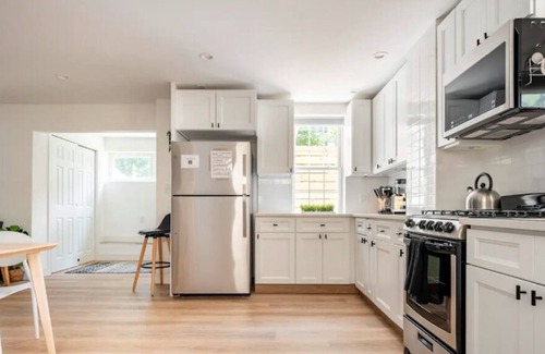 Queens Casa | 3 min to beach HOT TUB NYC Beach House