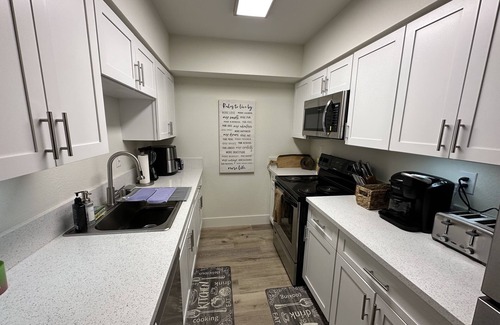 Winchester Apartamento | 3 Min Walk to Strip / Free Parking Near Stratosphere Casino / Entire Apartment