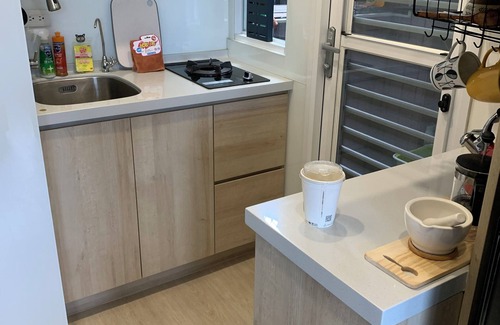 Daan Apartamento | 3 Mins Walking from MRT. Near 101/Night Market